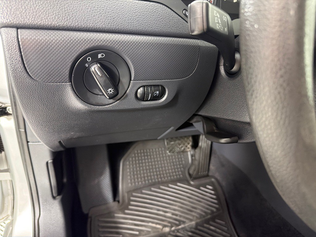 2014 Volkswagen Jetta Image 13