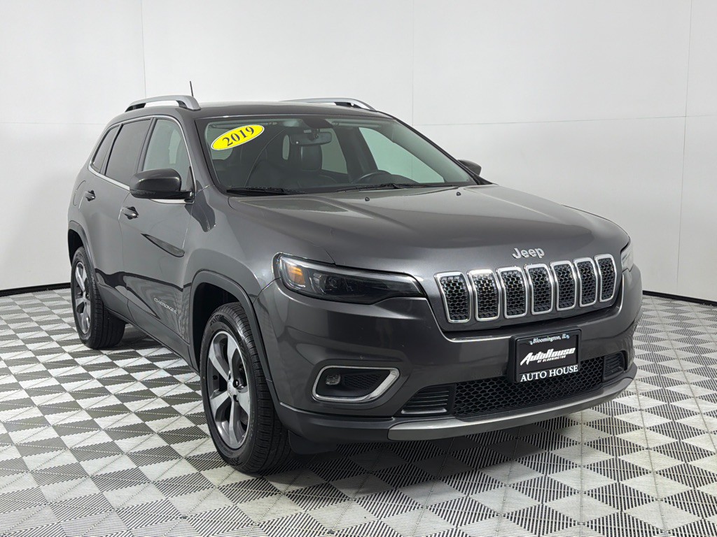 2019 Jeep Cherokee Image 3