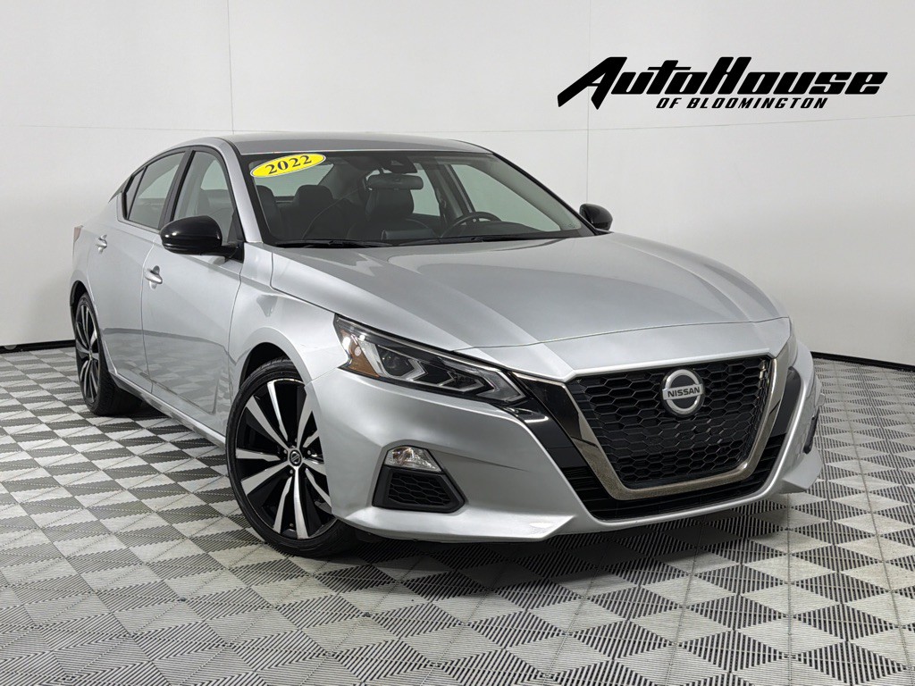 2022 Nissan Altima Image 1