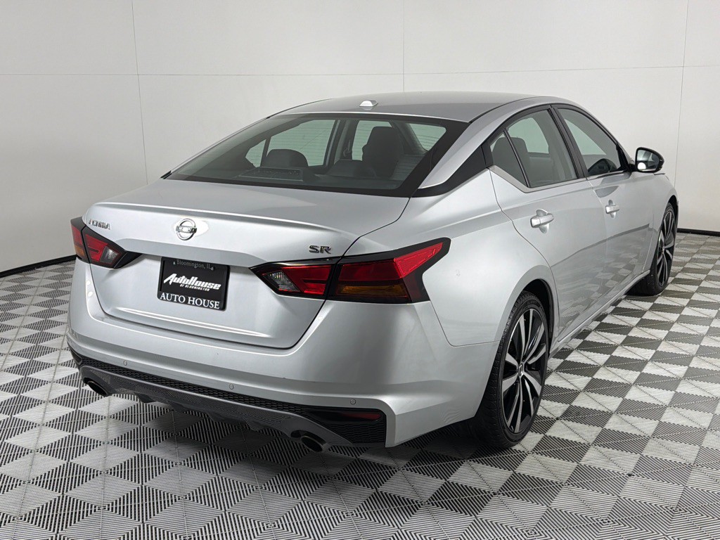 2022 Nissan Altima Image 5