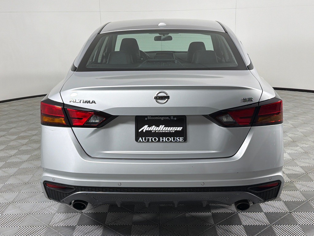 2022 Nissan Altima Image 6