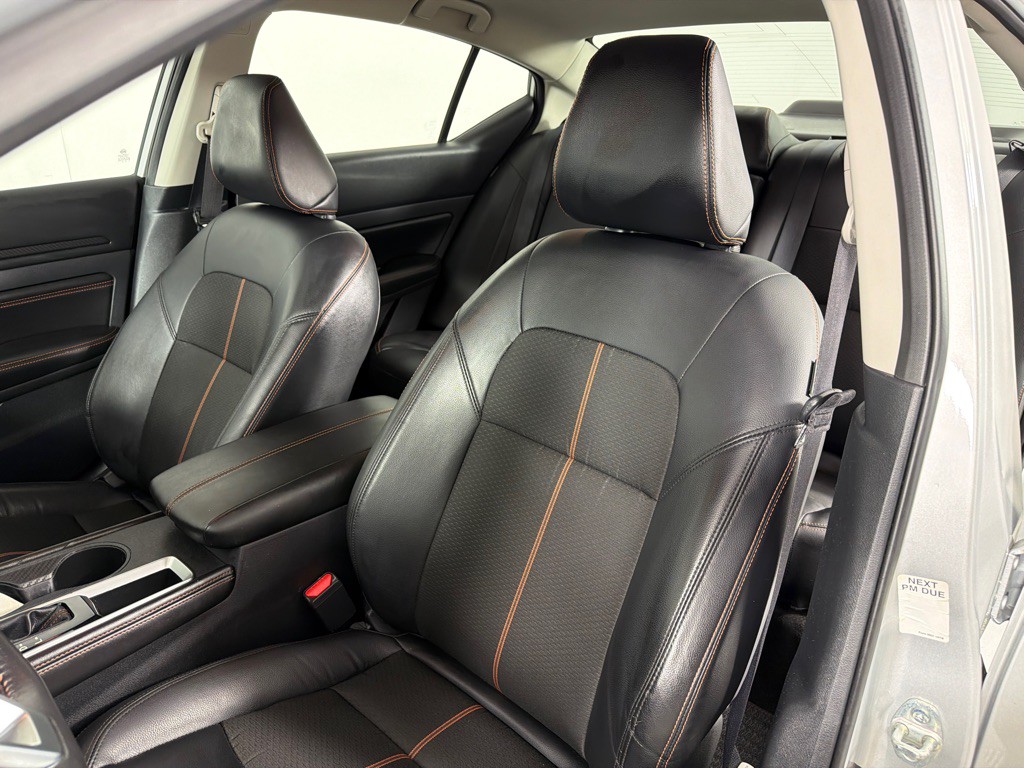 2022 Nissan Altima Image 11