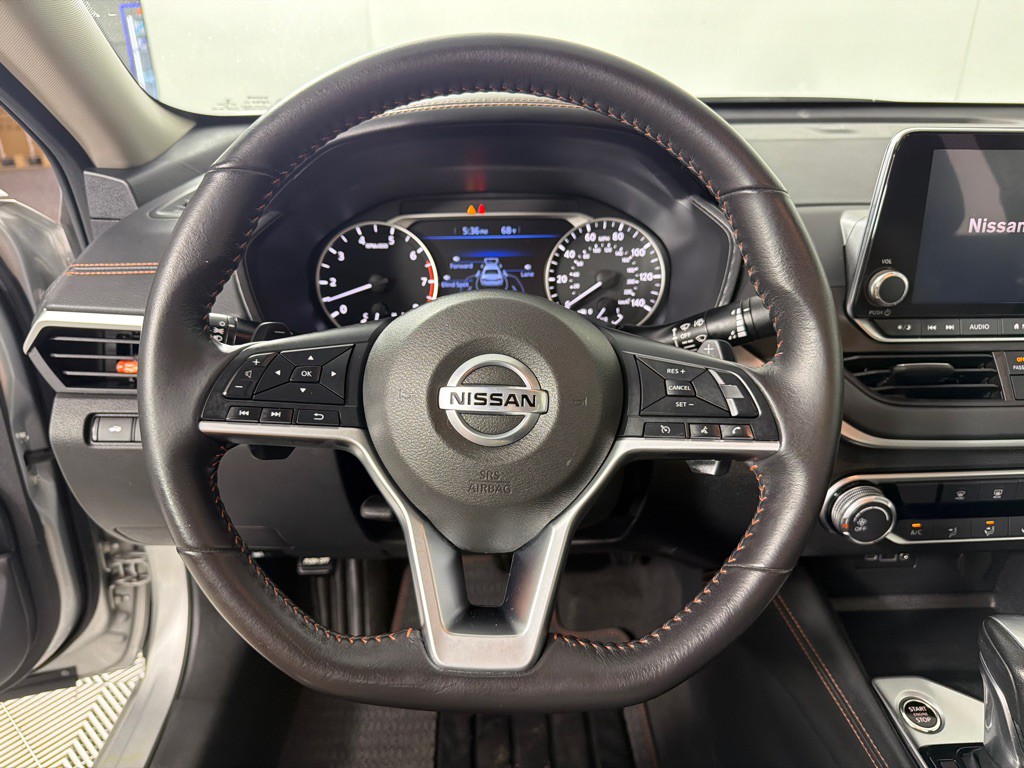 2022 Nissan Altima Image 13