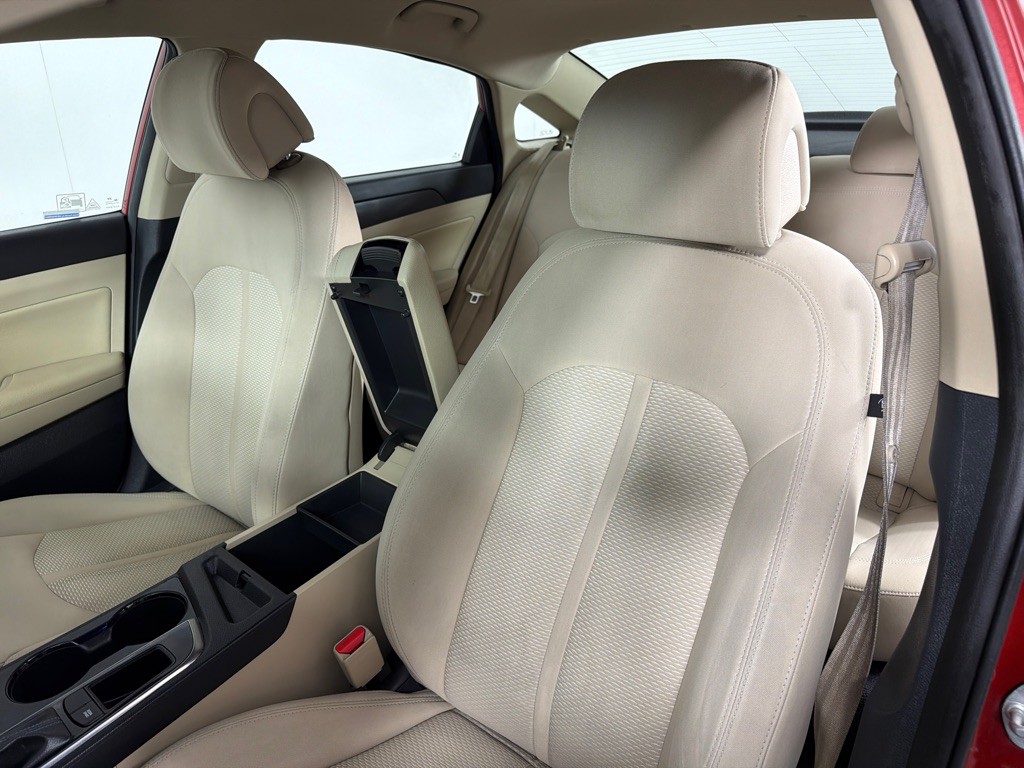 2017 Hyundai Sonata Image 12
