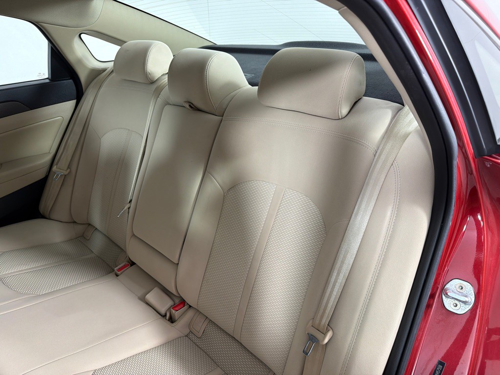 2017 Hyundai Sonata Image 18