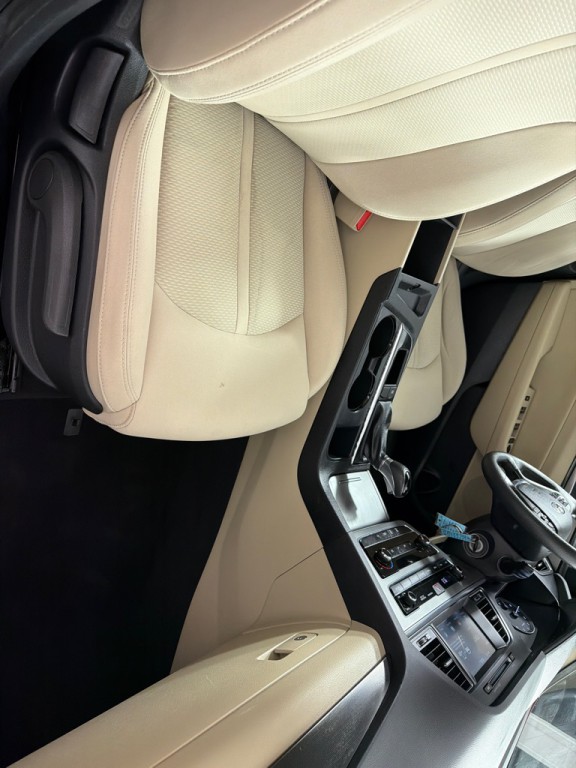 2017 Hyundai Sonata Image 21