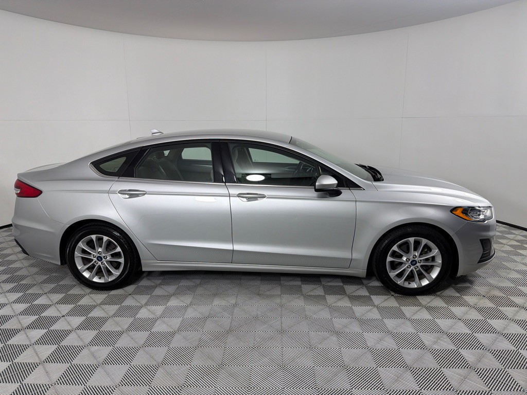 2019 Ford Fusion Image 4