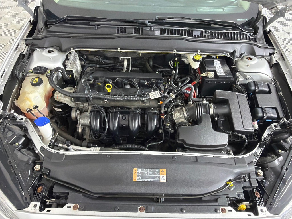 2019 Ford Fusion Image 24