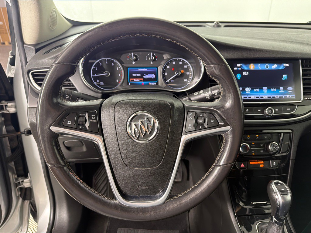 2019 Buick Enclave Image 16