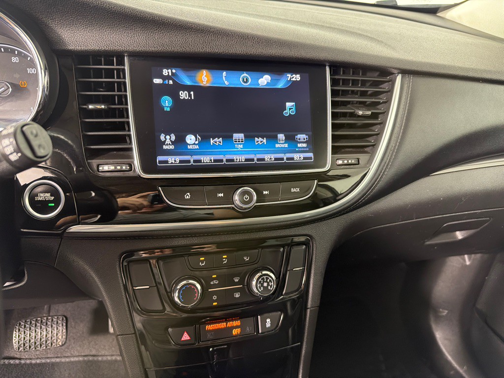 2019 Buick Enclave Image 17