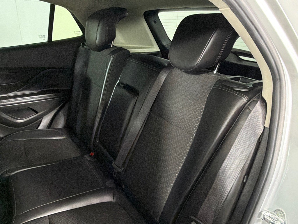 2019 Buick Enclave Image 21