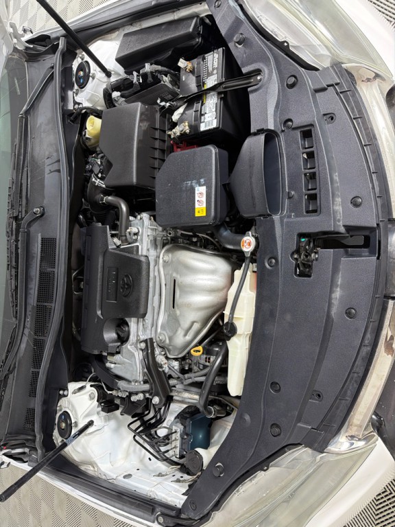 2017 Toyota Camry Image 23