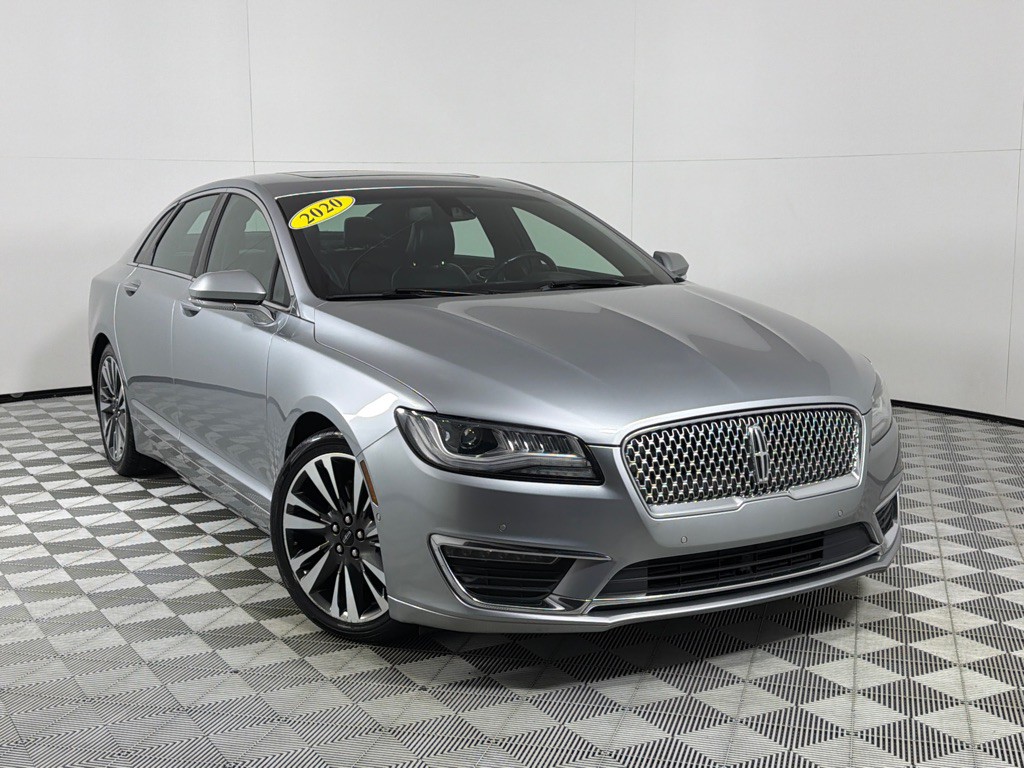 2020 Lincoln MKZ Image 2