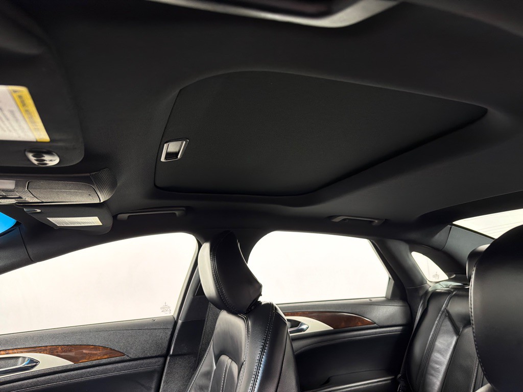 2020 Lincoln MKZ Image 12