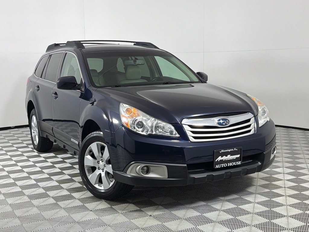 2012 Subaru Outback Image 2