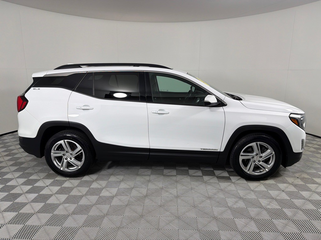 2018 GMC Terrain Image 4