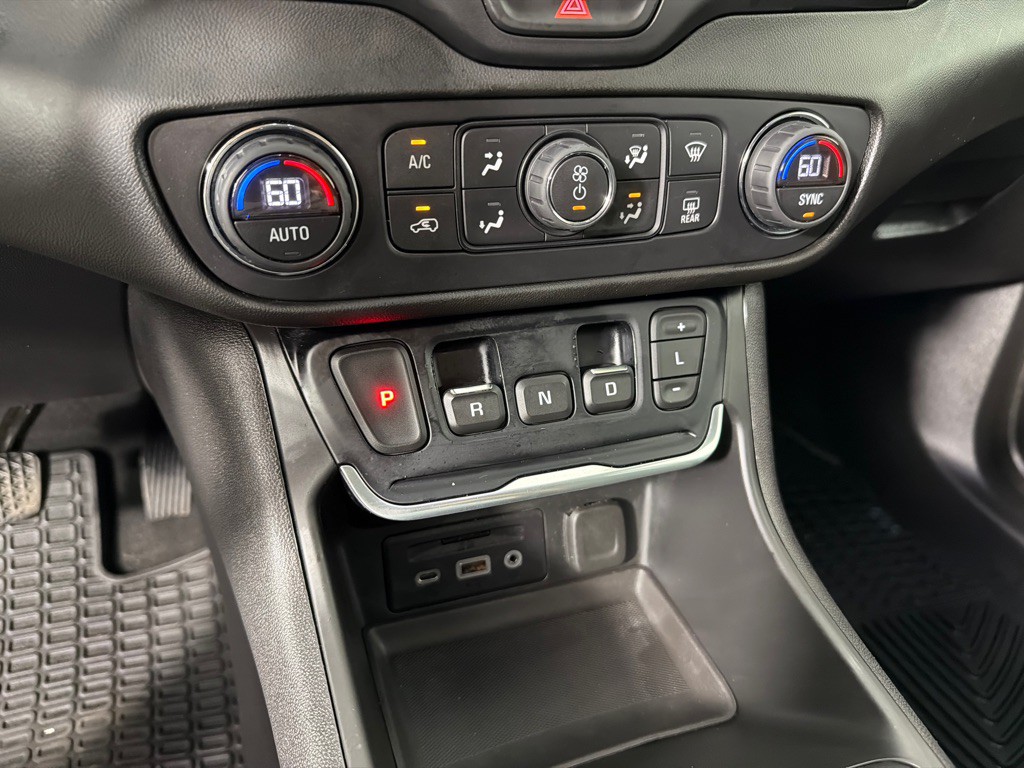 2018 GMC Terrain Image 19