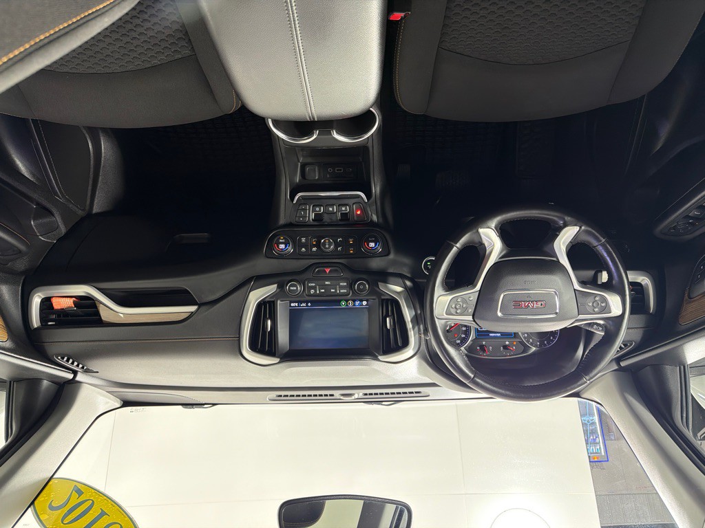 2018 GMC Terrain Image 28