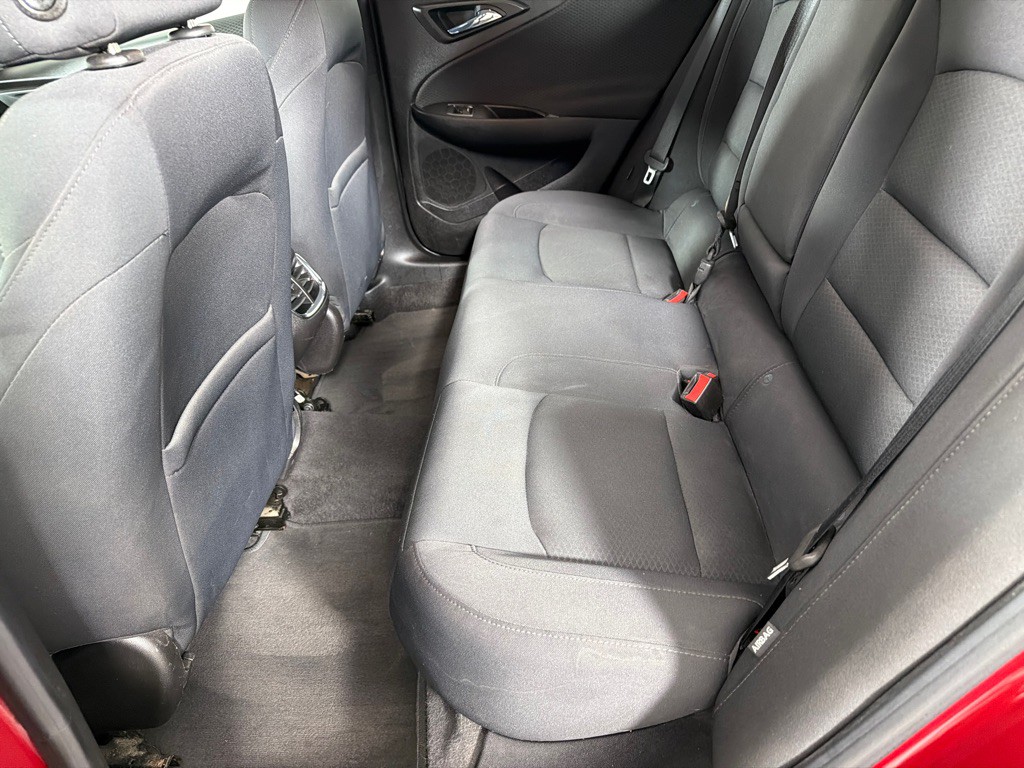 2016 Chevrolet Malibu Image 18