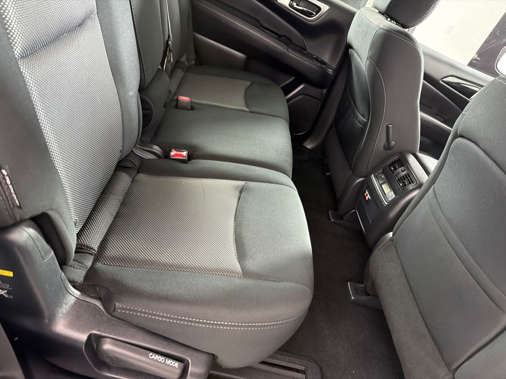 2020 Nissan Pathfinder Image 23