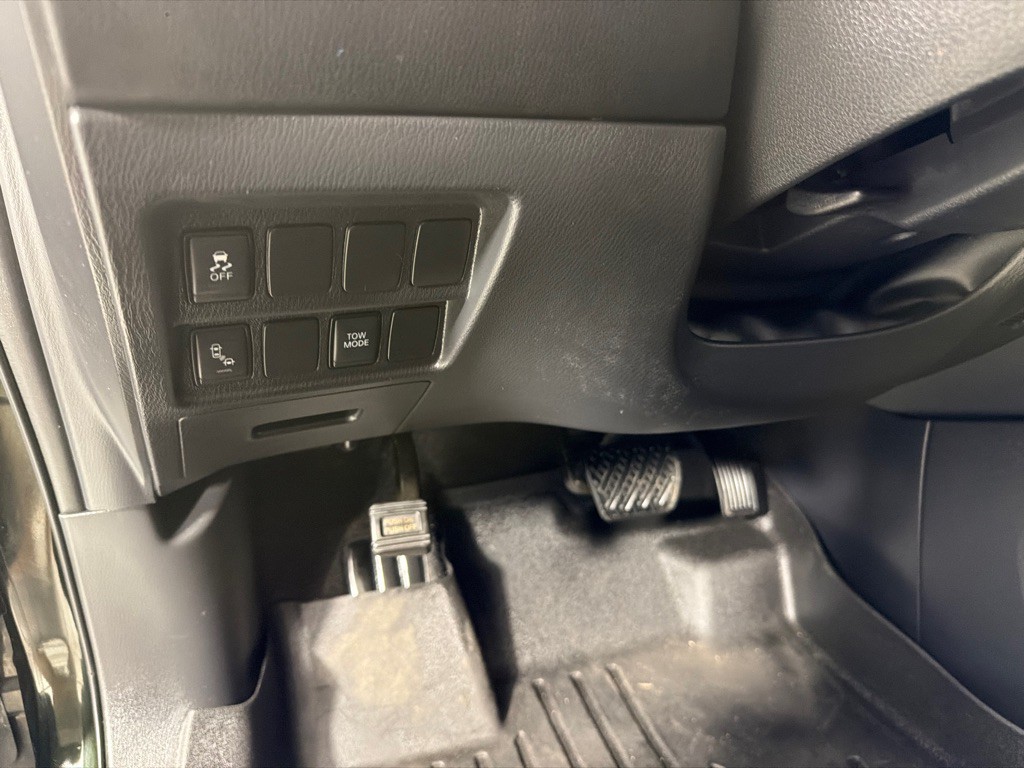 2020 Nissan Pathfinder Image 14