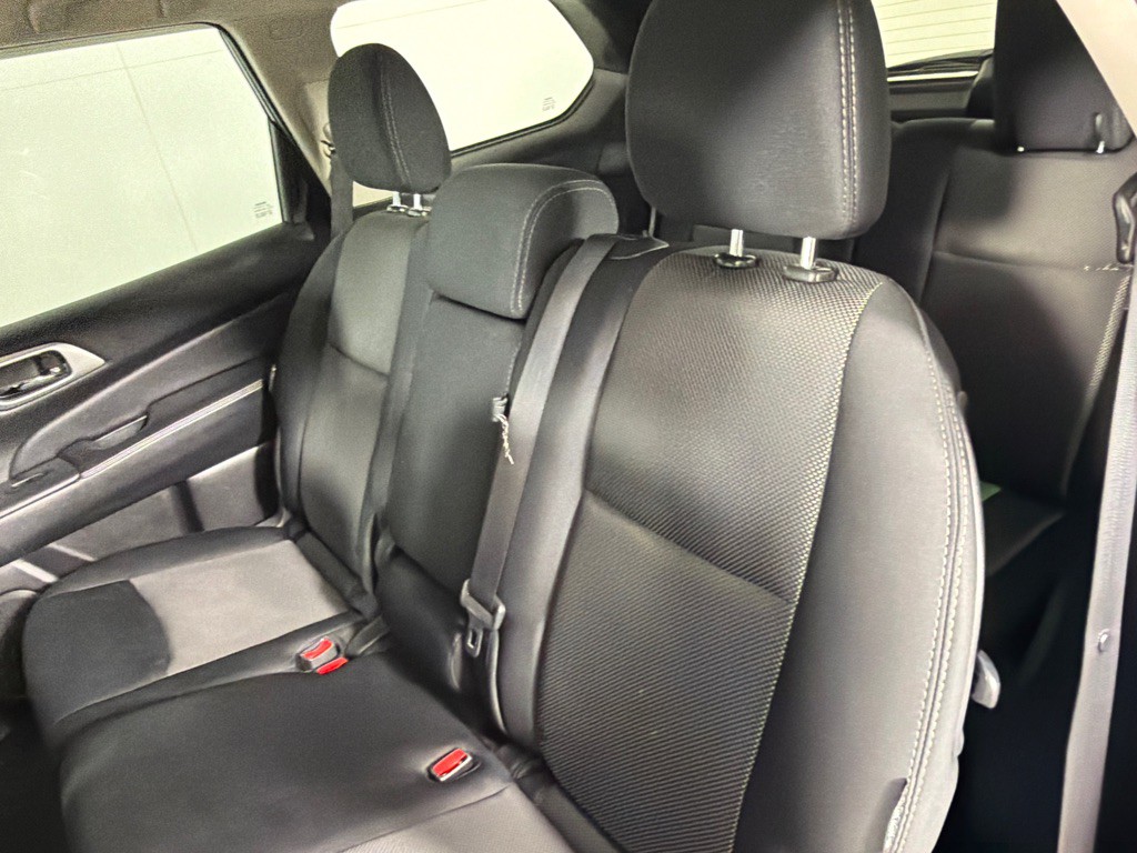 2020 Nissan Pathfinder Image 19