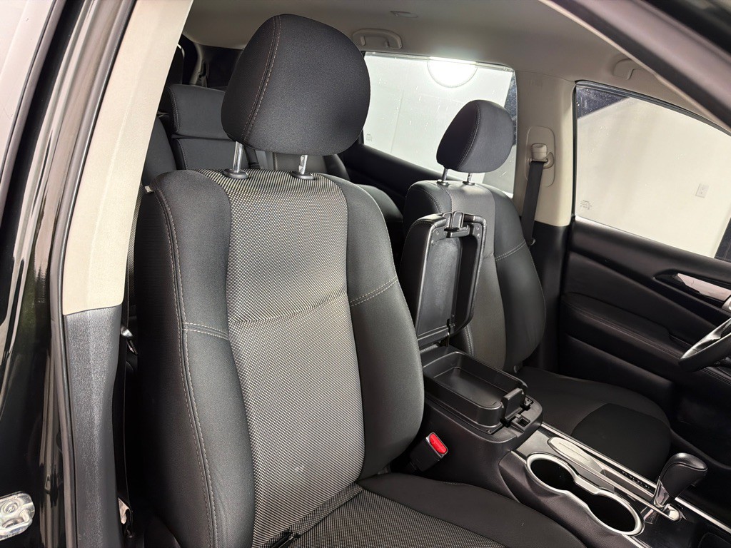 2020 Nissan Pathfinder Image 23