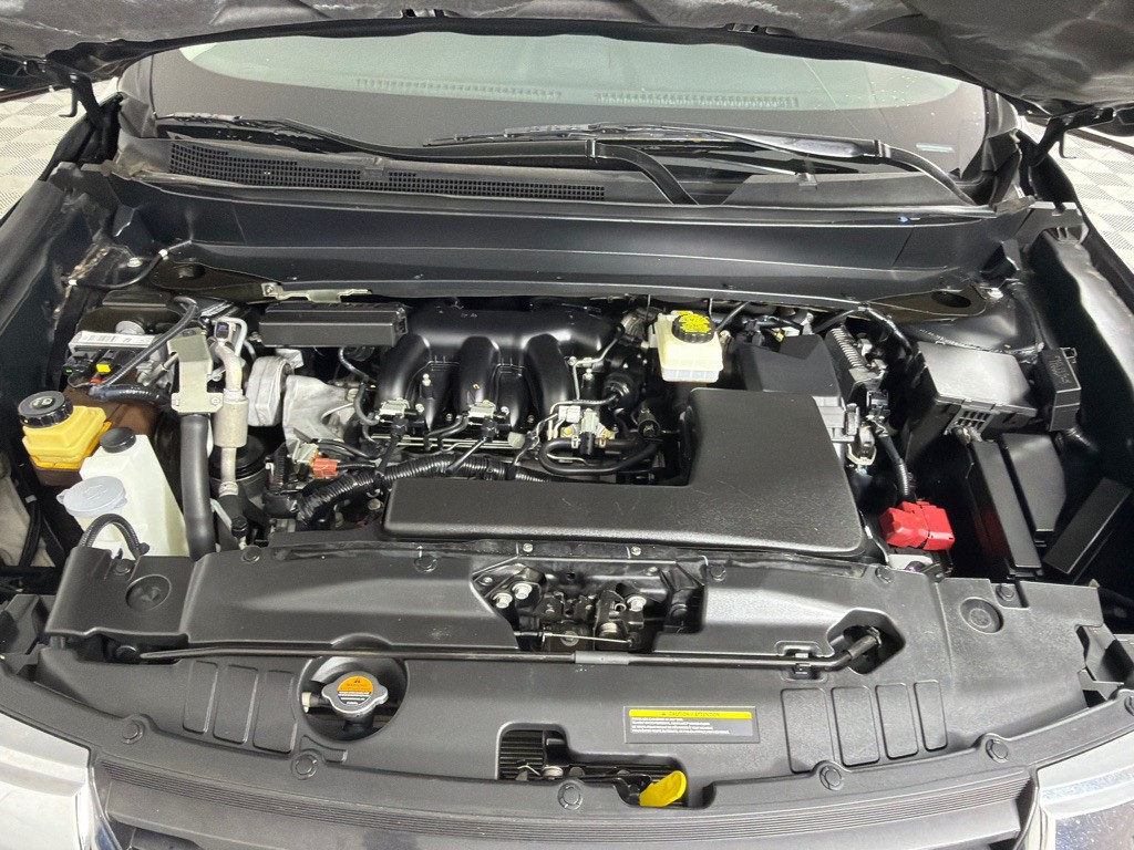 2020 Nissan Pathfinder Image 25