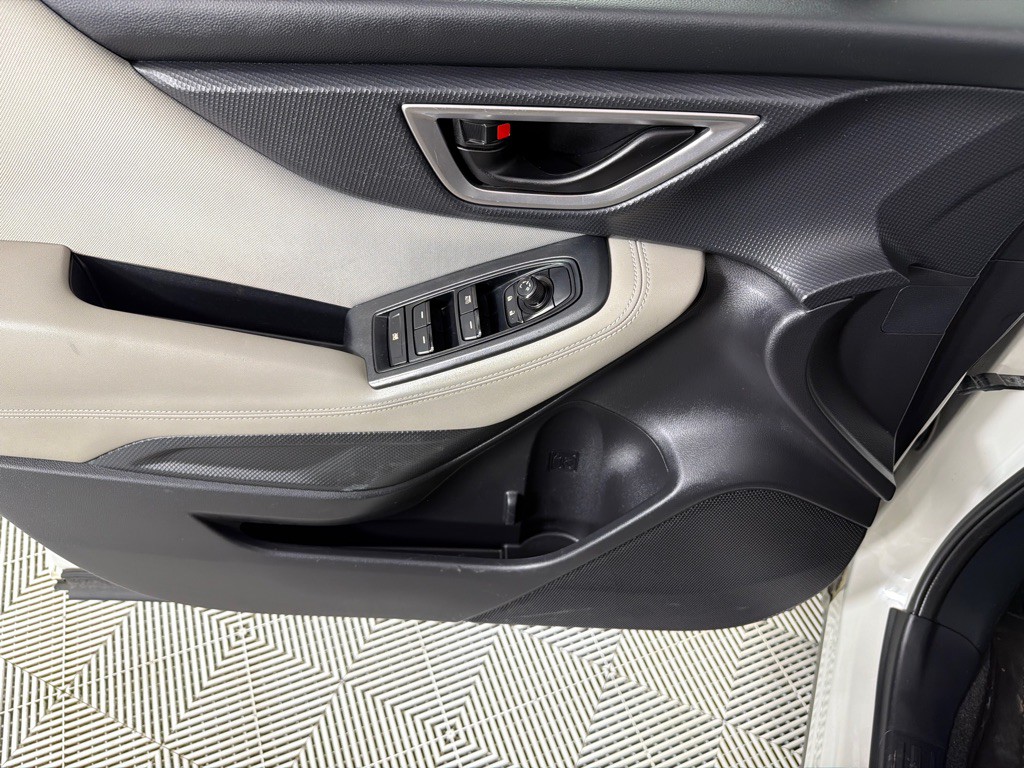 2020 Subaru Forester Image 11