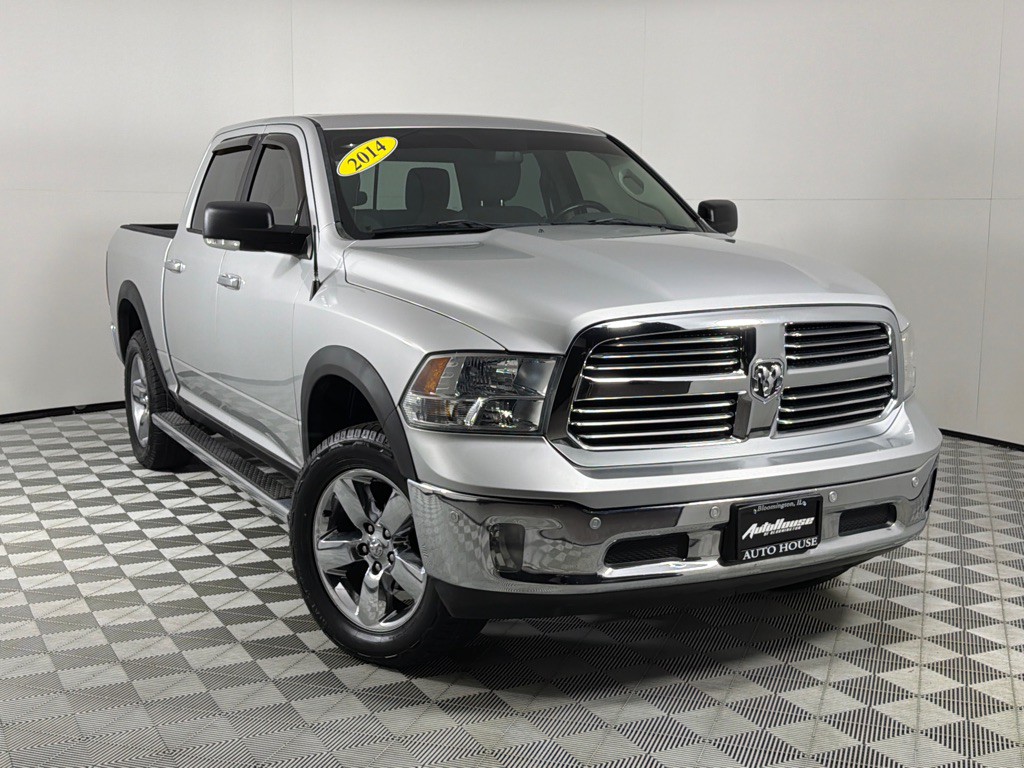 2014 RAM 1500 Image 2
