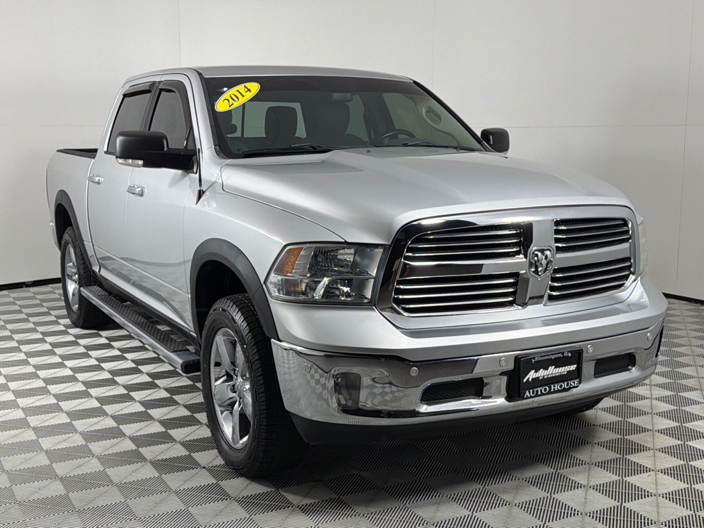 2014 RAM 1500 Image 3