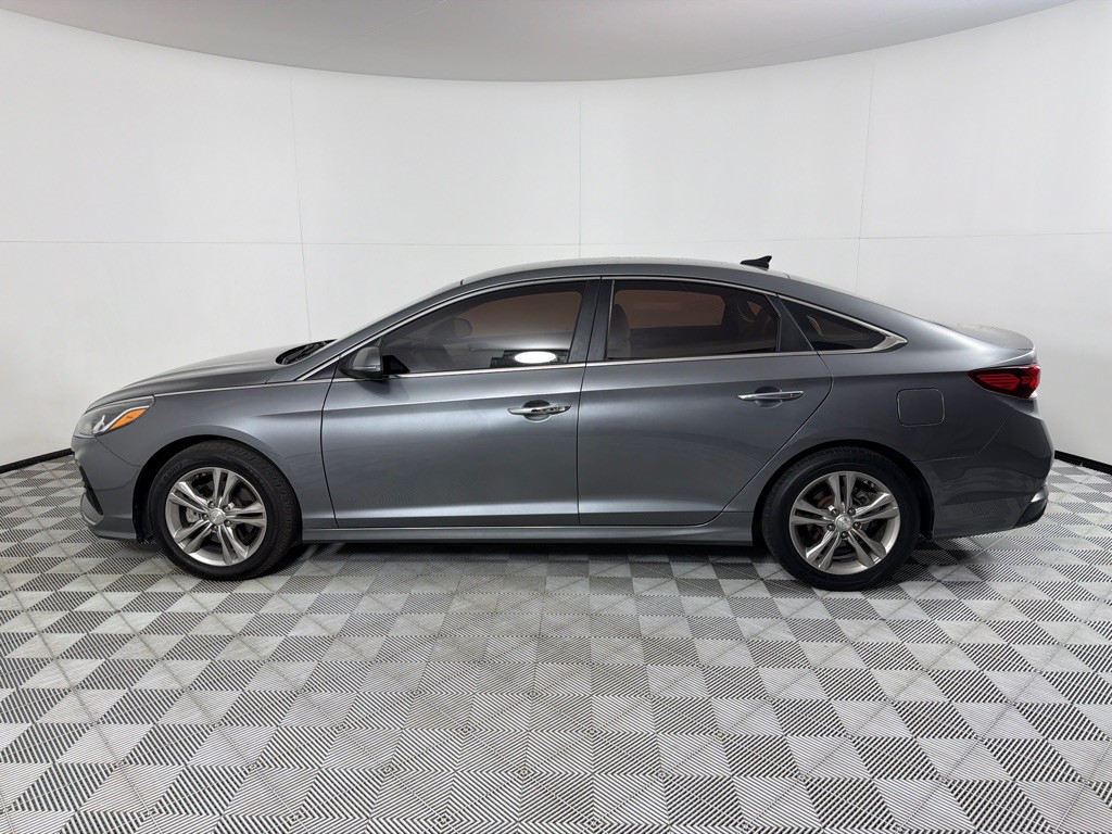 2018 Hyundai Sonata Image 8