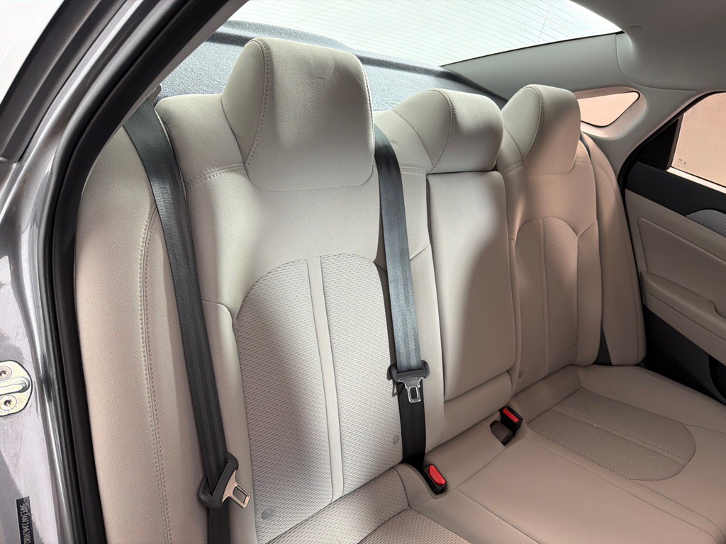 2018 Hyundai Sonata Image 22