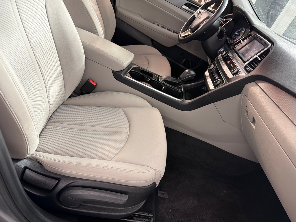 2018 Hyundai Sonata Image 23