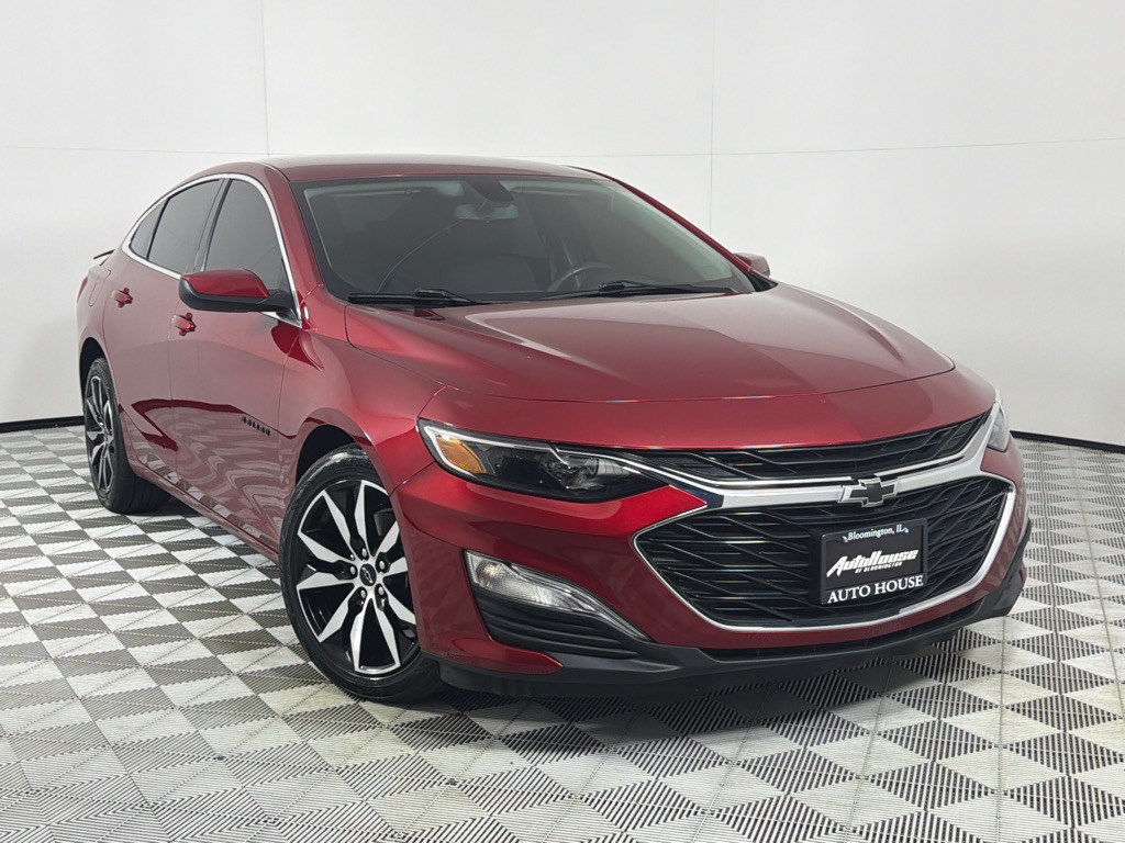 2021 Chevrolet Malibu Image 2