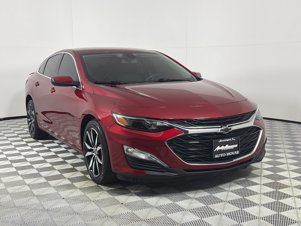 2021 Chevrolet Malibu Image 3
