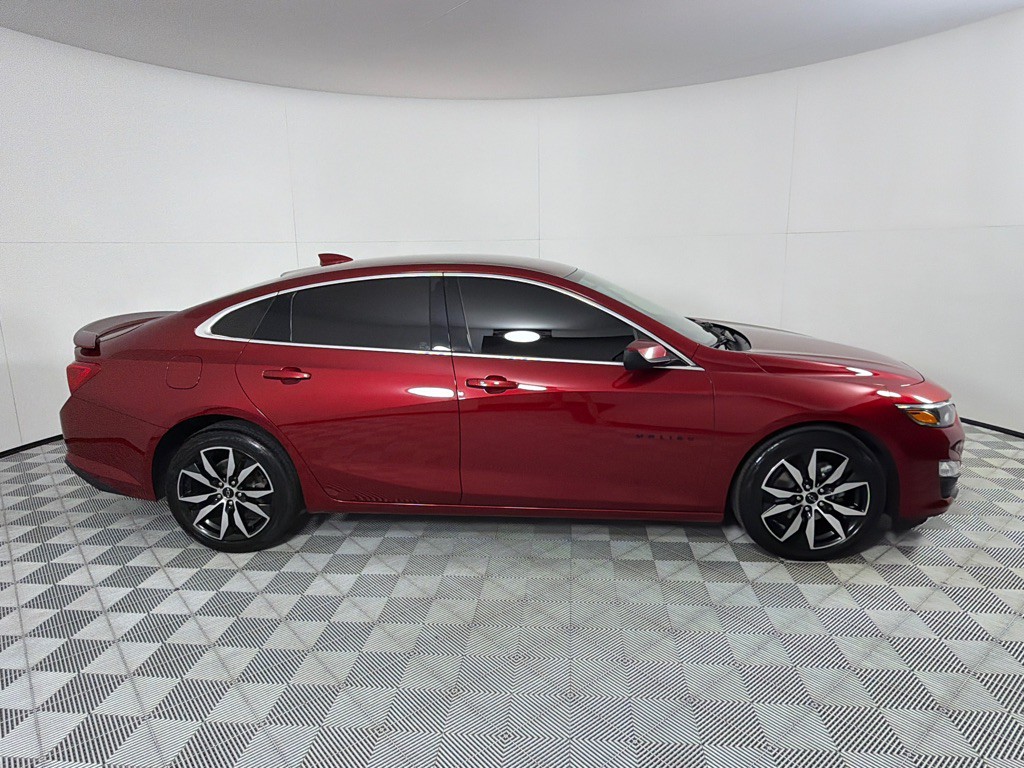 2021 Chevrolet Malibu Image 4