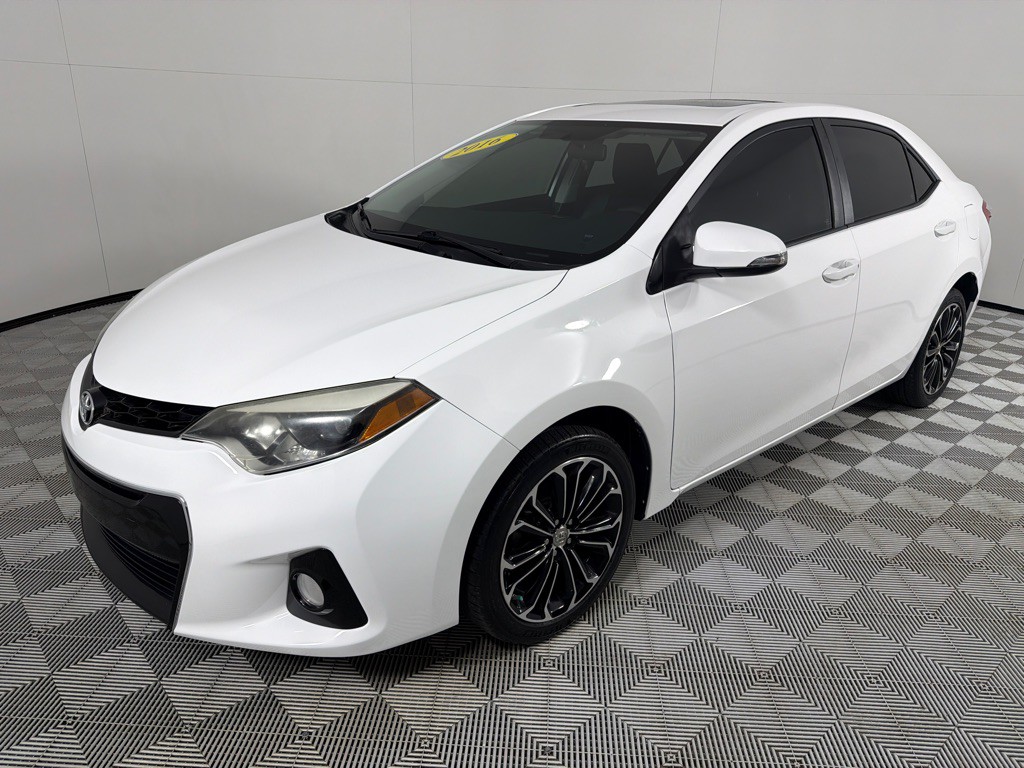 2016 Toyota Corolla Image 10