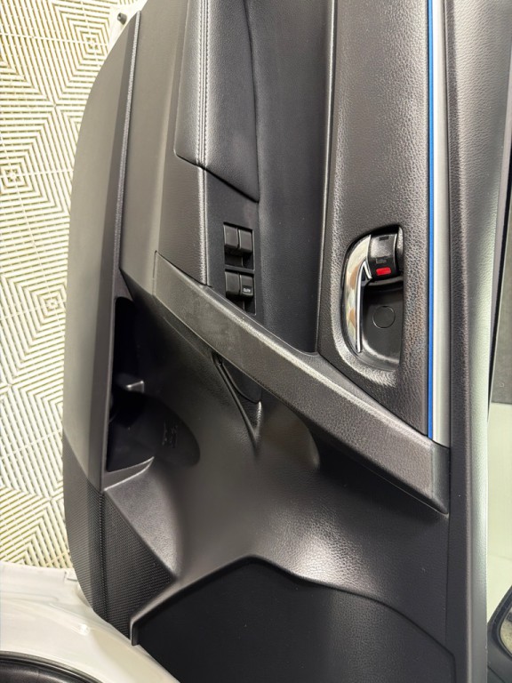 2016 Toyota Corolla Image 12