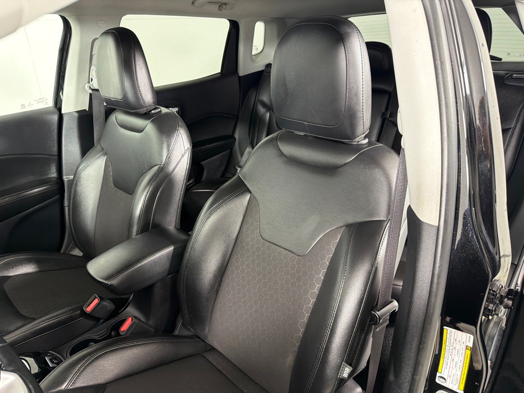 2021 Jeep Compass Image 13