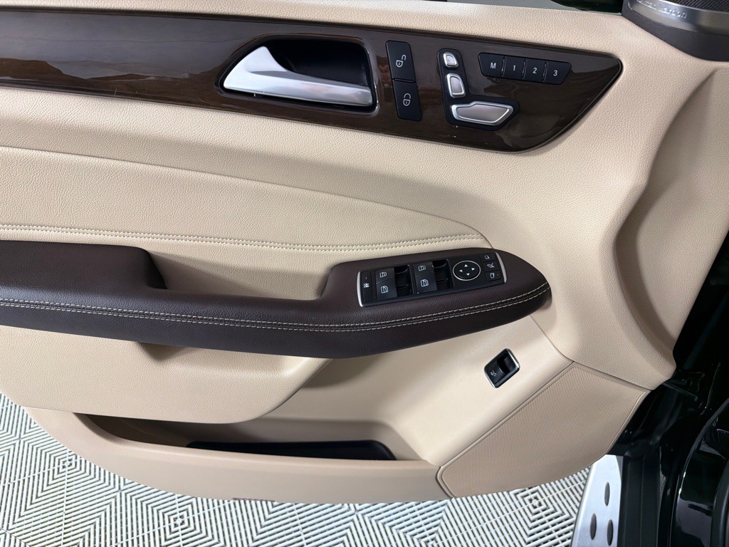 2019 Mercedes-Benz GLE-Class Image 10