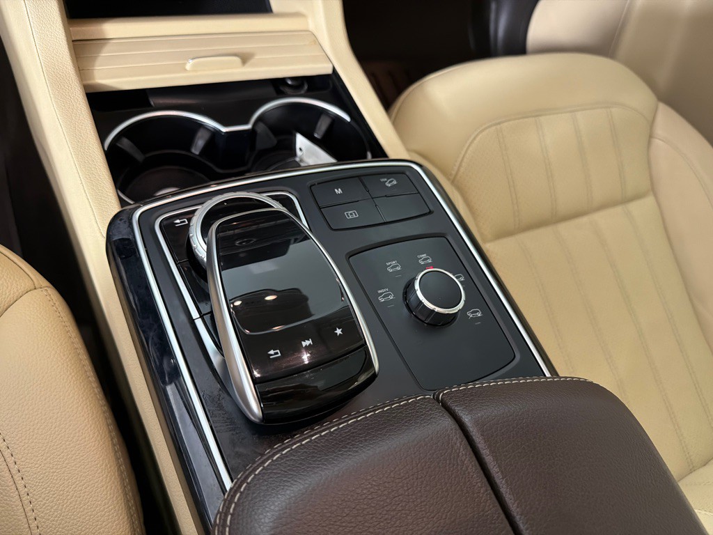 2019 Mercedes-Benz GLE-Class Image 19