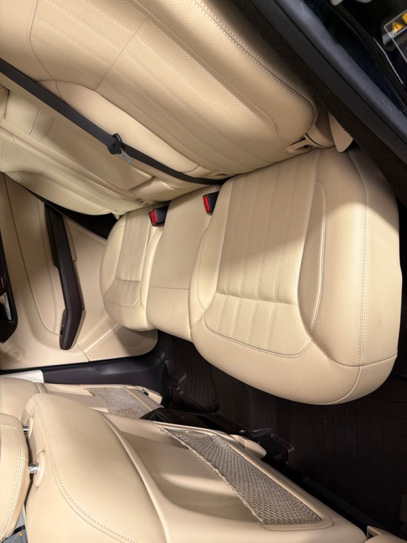 2019 Mercedes-Benz GLE-Class Image 20
