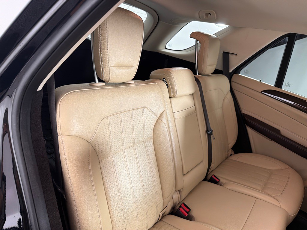2019 Mercedes-Benz GLE-Class Image 24