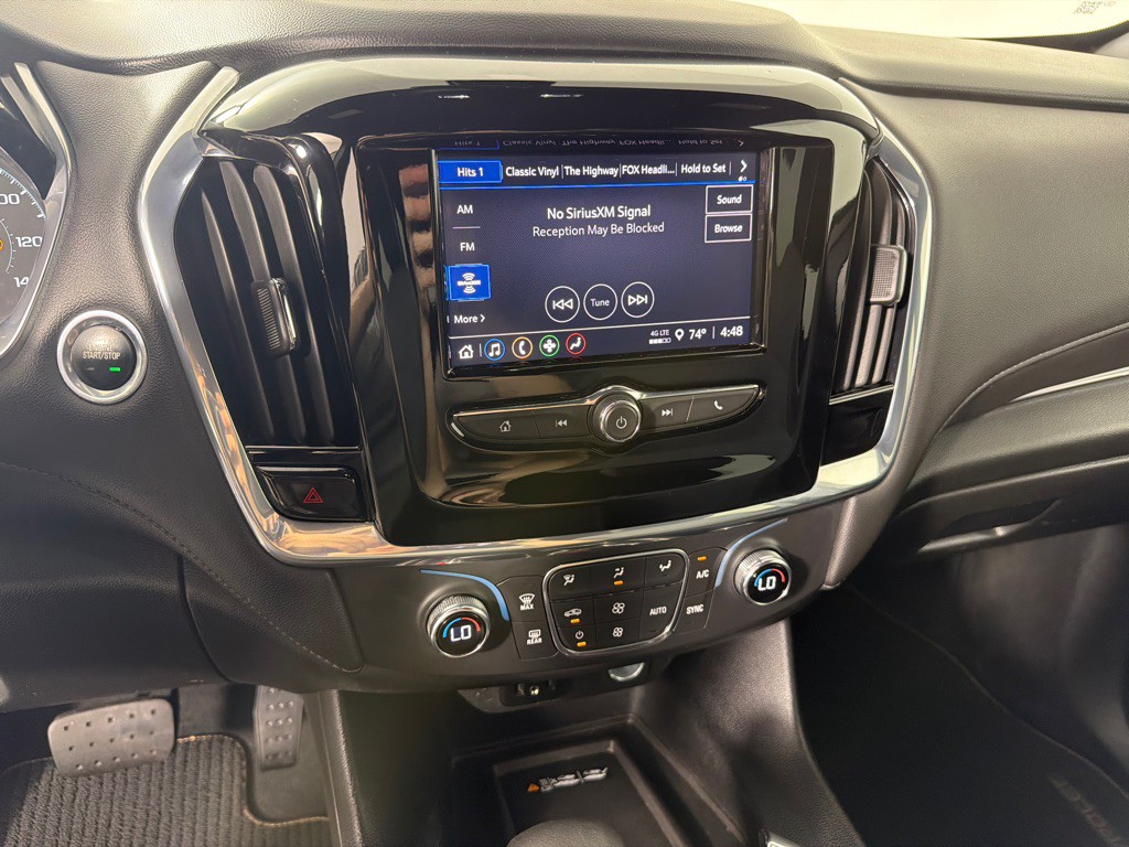 2022 Chevrolet Traverse Image 16
