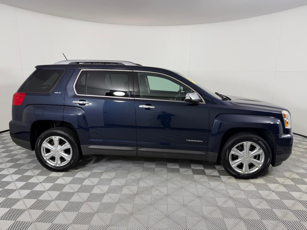 2016 GMC Terrain Image 4