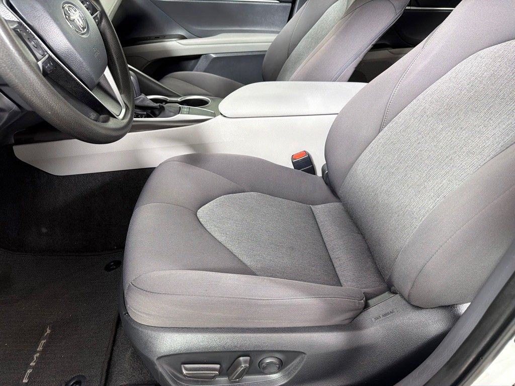 2023 Toyota Camry Image 10