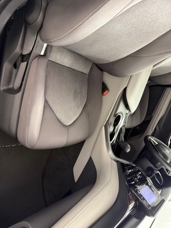 2023 Toyota Camry Image 21