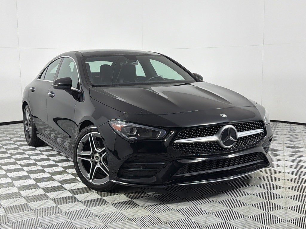 2022 Mercedes-Benz CLA-Class Image 2