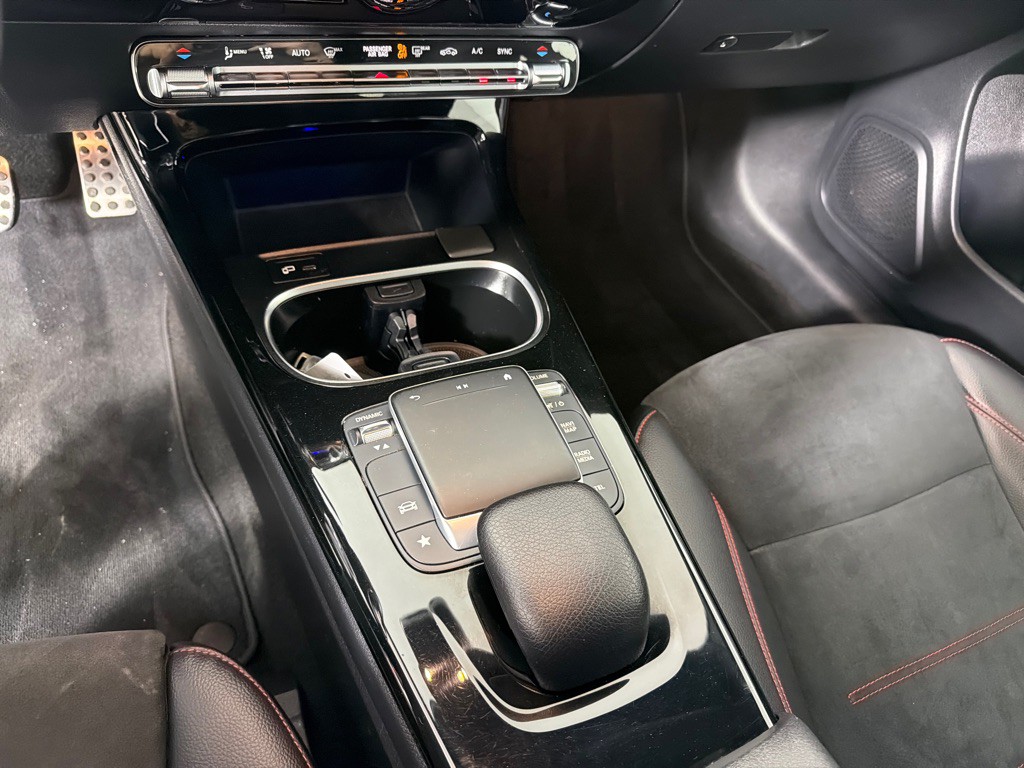 2022 Mercedes-Benz CLA-Class Image 19